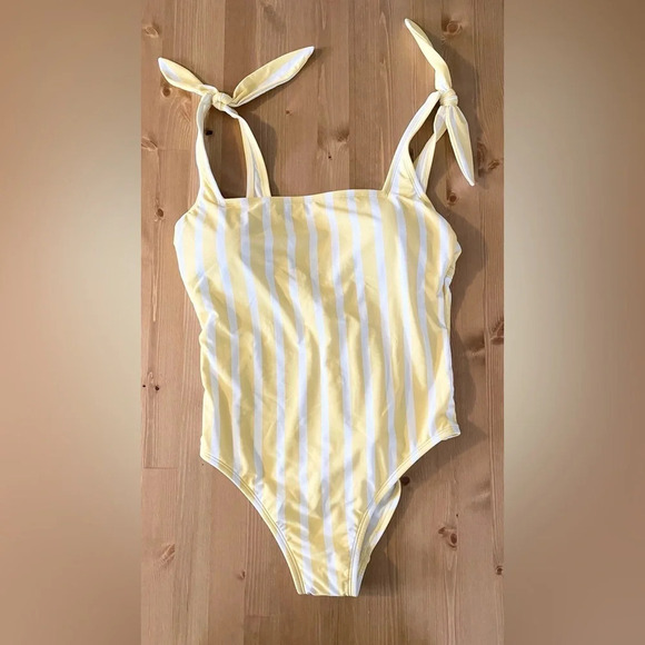Sz. L Kona Sol Women's Striped Square Neck One Piece Swimsuit Yellow (JJ3) - Picture 3 of 15